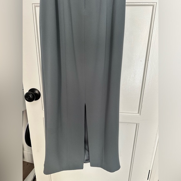 Juliene Strapless Feather Bodice Crepe Cocktail Dress | House of CB - Picture 11 of 11